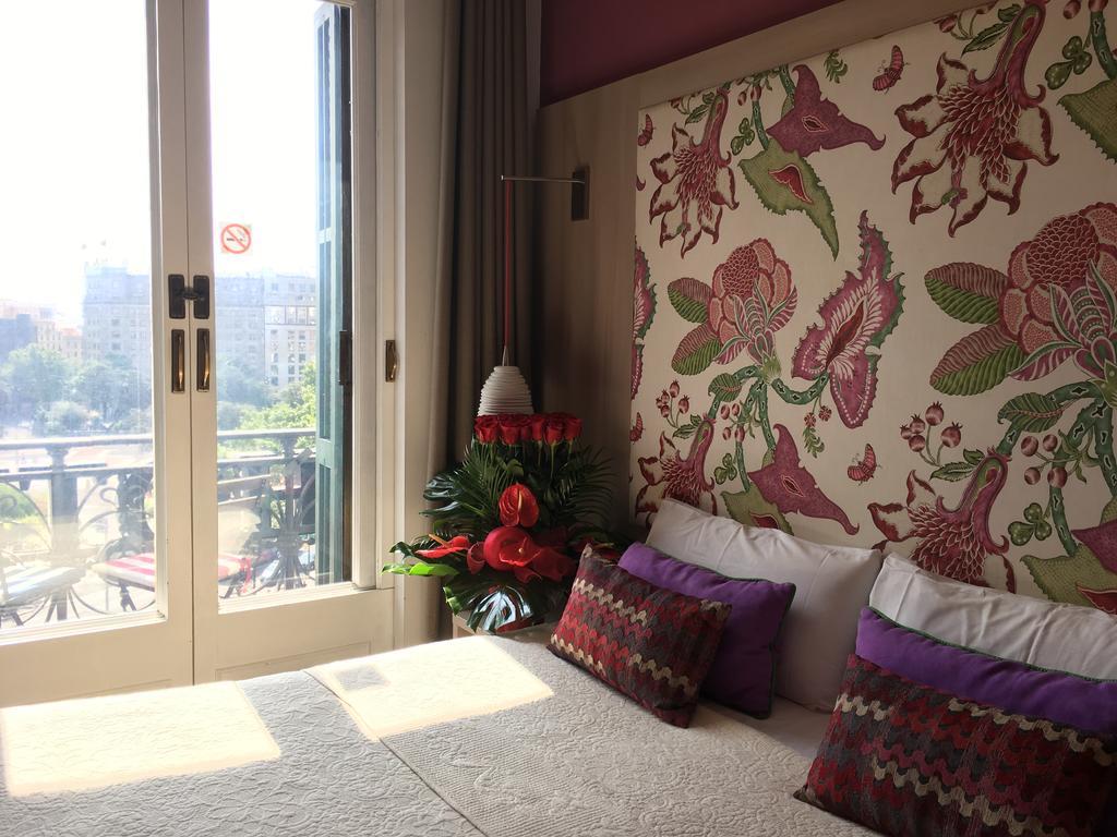 Hotel Ginebra Барселона Экстерьер фото