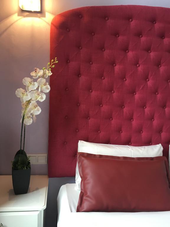 Hotel Ginebra Барселона Экстерьер фото