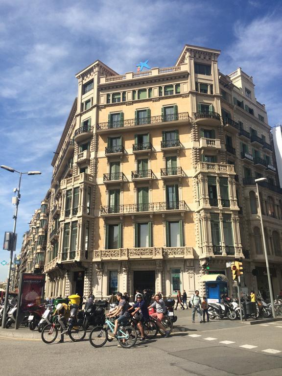 Hotel Ginebra Барселона Экстерьер фото