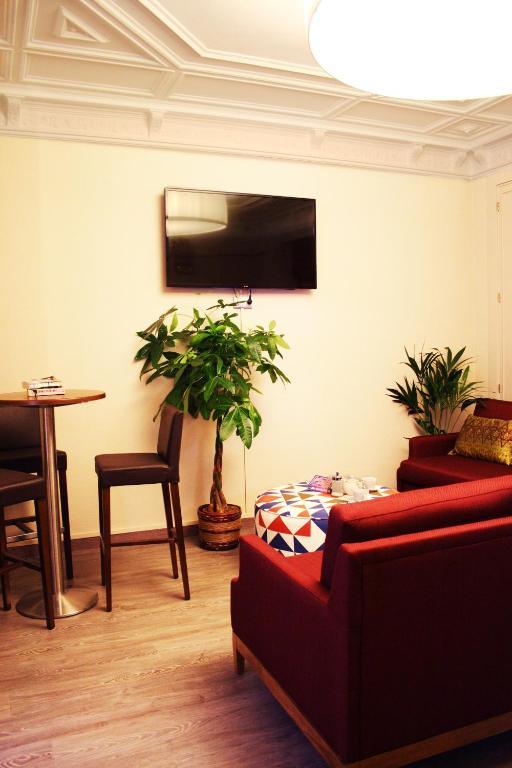 Hotel Ginebra Барселона Экстерьер фото